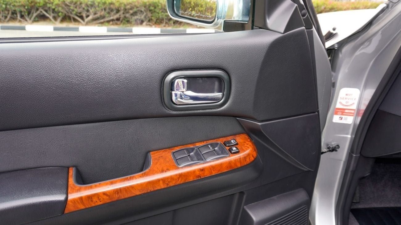 Nissan Patrol Safari Safari 4.8L A/T