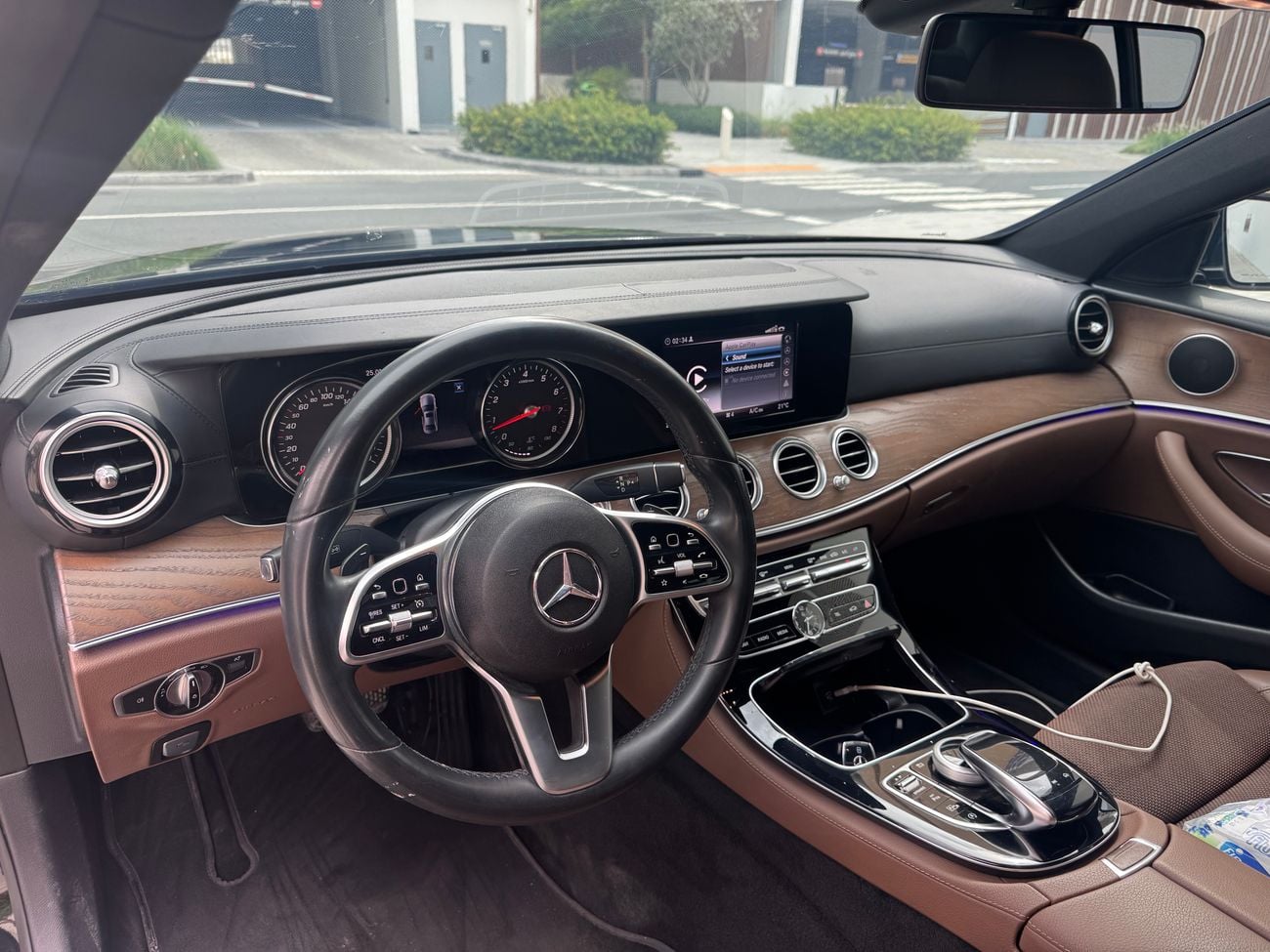 مرسيدس بنز E200