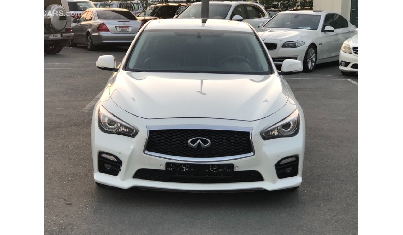 Infiniti Q50 INFINITY Q50S MODEL 2017 GCC car perfect condition full option sun roof leather seats back camera ba