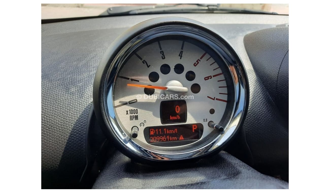 Mini Cooper D Paceman Mini Cooper paceman d 2013 full option