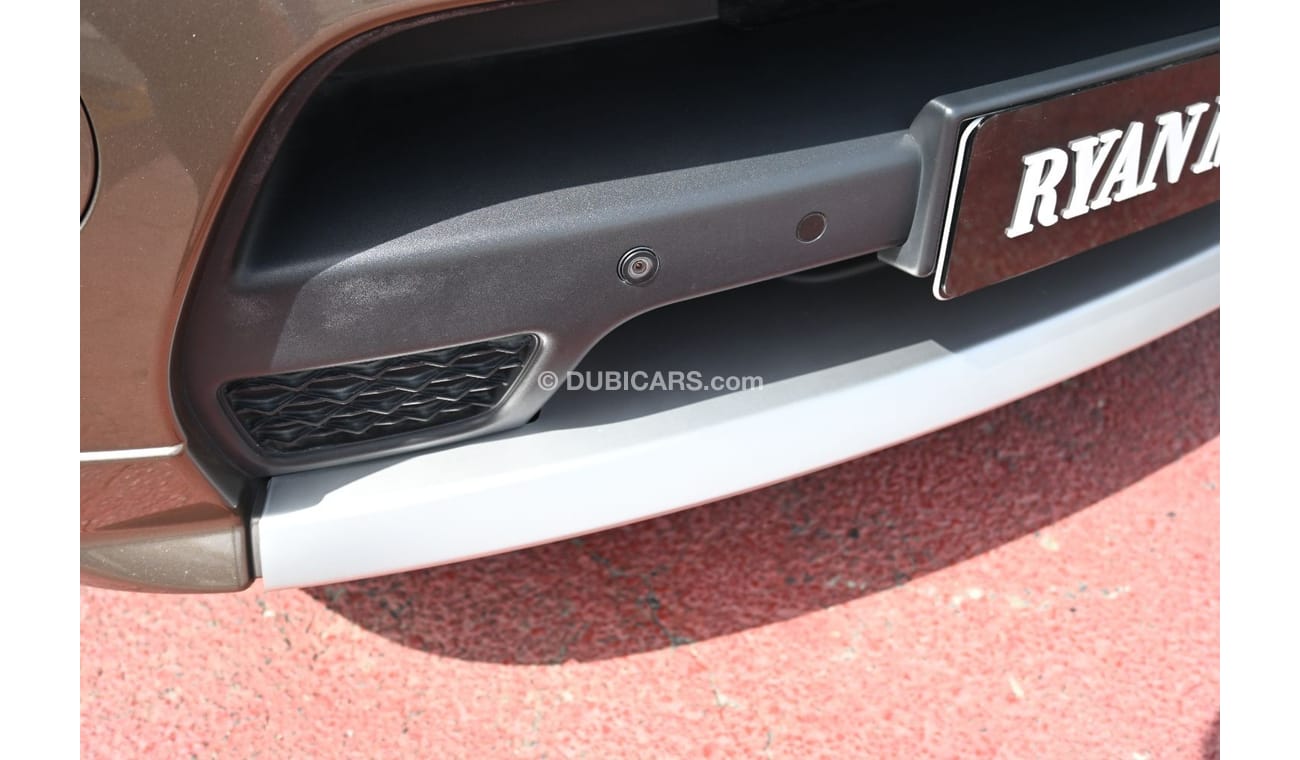 Land Rover Range Rover Sport Range Rover Sport Supercharged HST 5.0L Petrol, V8, SUV, AWD, 5Doors Color: Gold Model: 2011