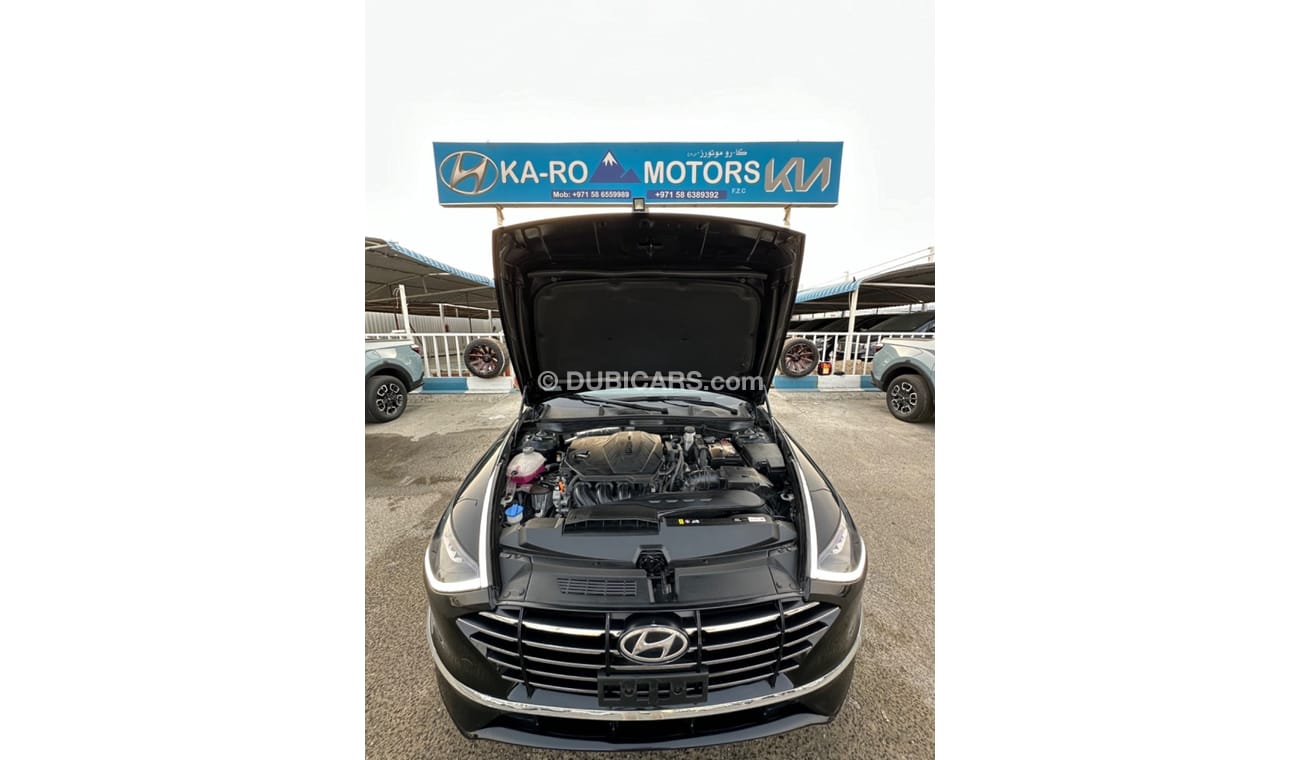 هيونداي سوناتا السيارة جيدة جدا ونظيفة