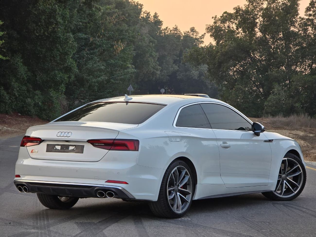 Audi S5 TFSI quattro 3.0L AUDI S5 2018 GCC // LOW MILEAGE // ACCIDENT FREE // PERFECT CONDITION