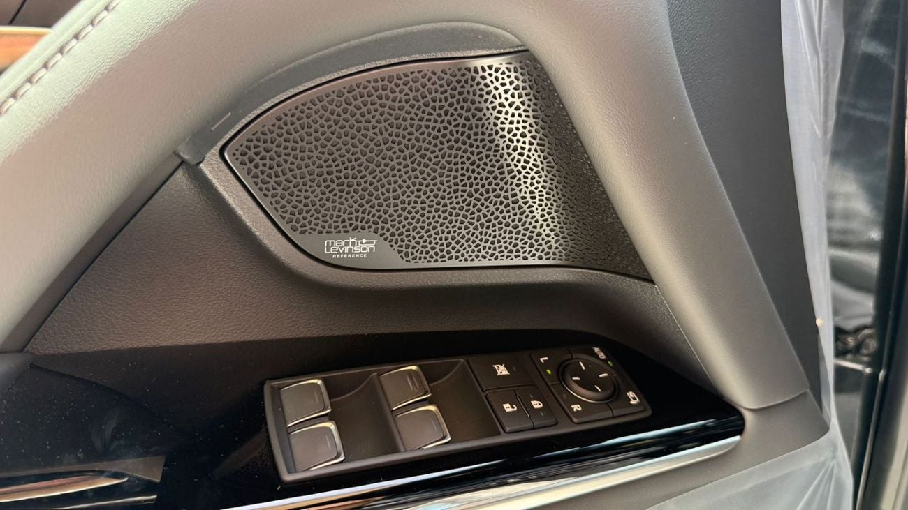 Lexus LX 700h Lexus LX700h VIP Hybrid 3.5L | 2025 | 0km | GCC