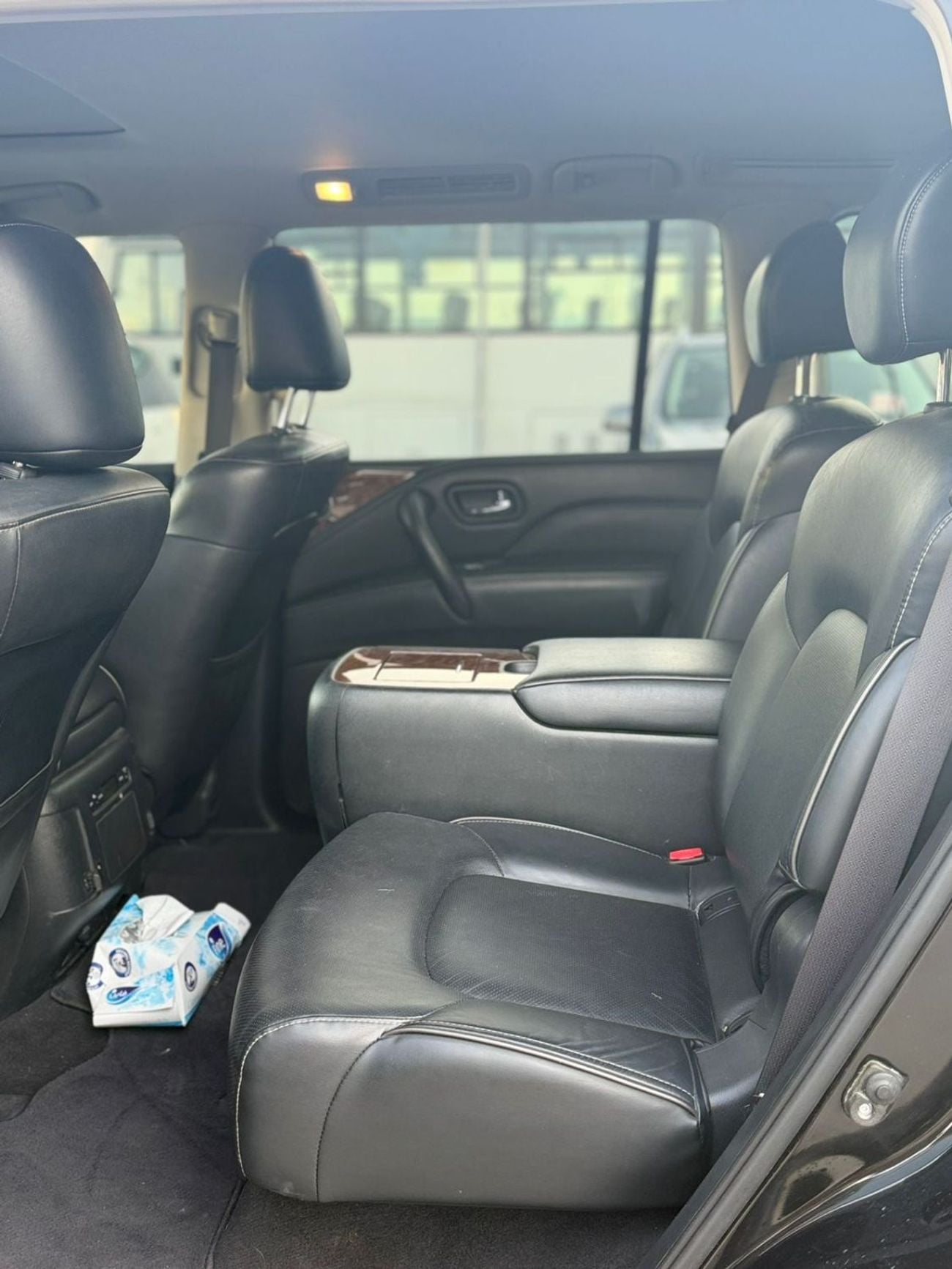 Infiniti QX80 STD (NON GCC)