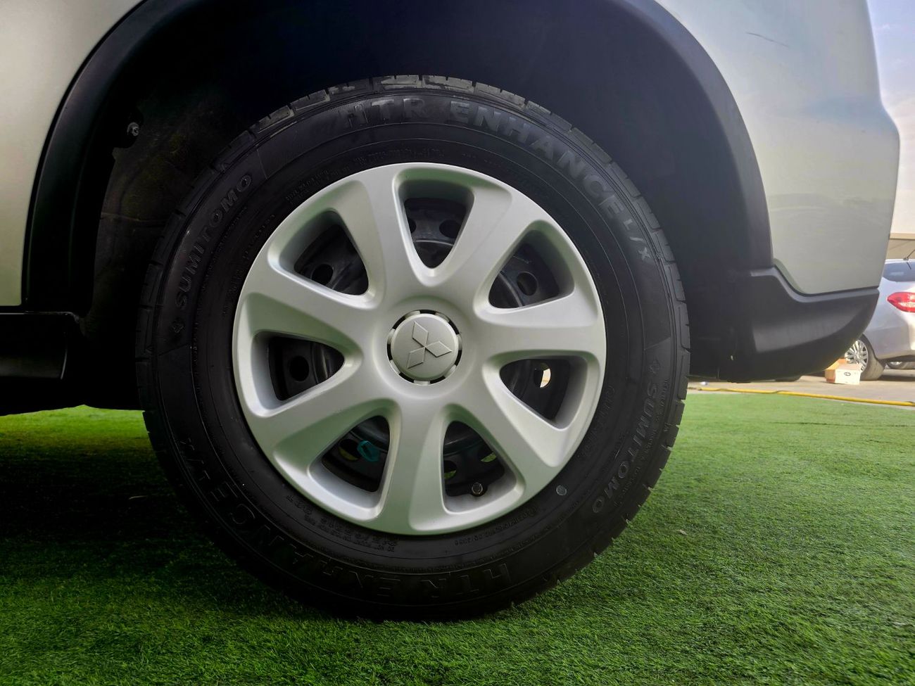 Mitsubishi ASX ASX GCC/ GLX 2.0 V4/ ORIGINAL PAINT/ LOW MILEAGE/ SINGLE OWNER