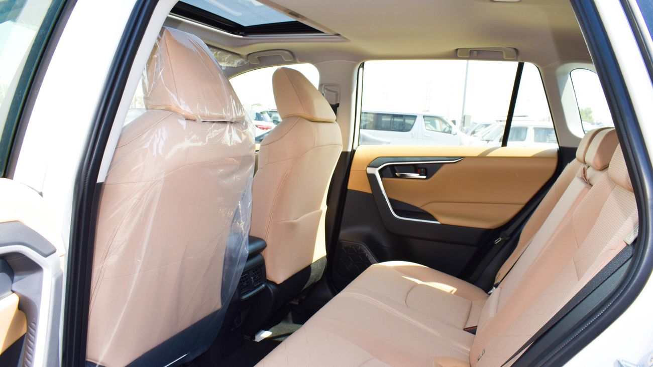 Toyota RAV4 XLE 2.0L V4 4WD | 2022 | Petrol | For Export Only