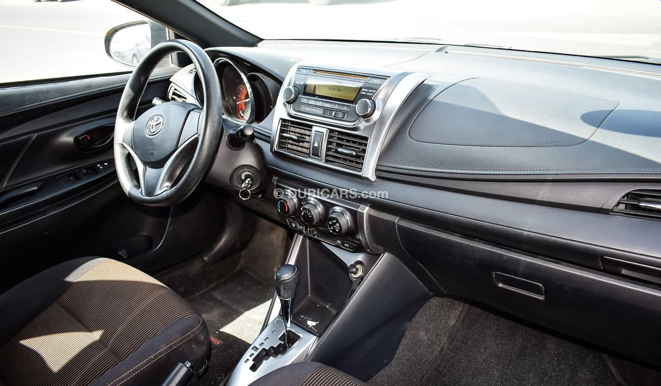 تويوتا يارس خليجي بدون حوادث بدون صبغ 2016