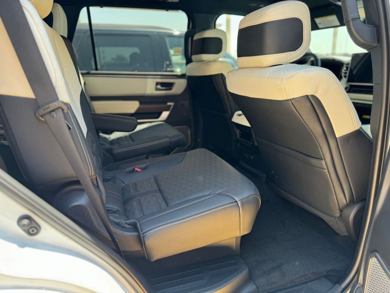 تويوتا سيكويا Toyota Sequoia Capstone