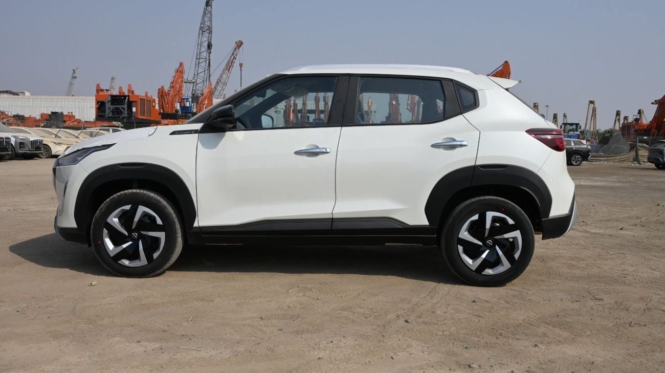 نيسان ماغنيت SV S