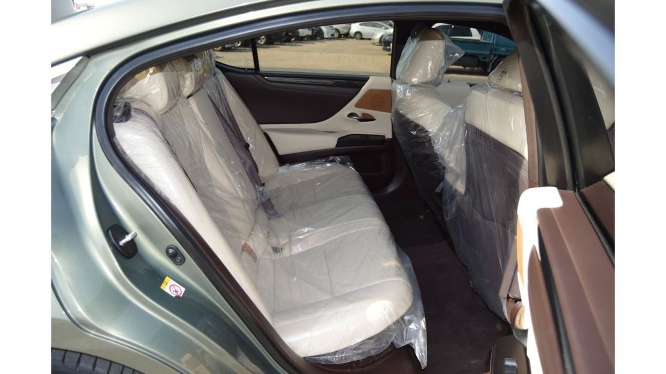 Lexus ES 300 Hybrid ES300H