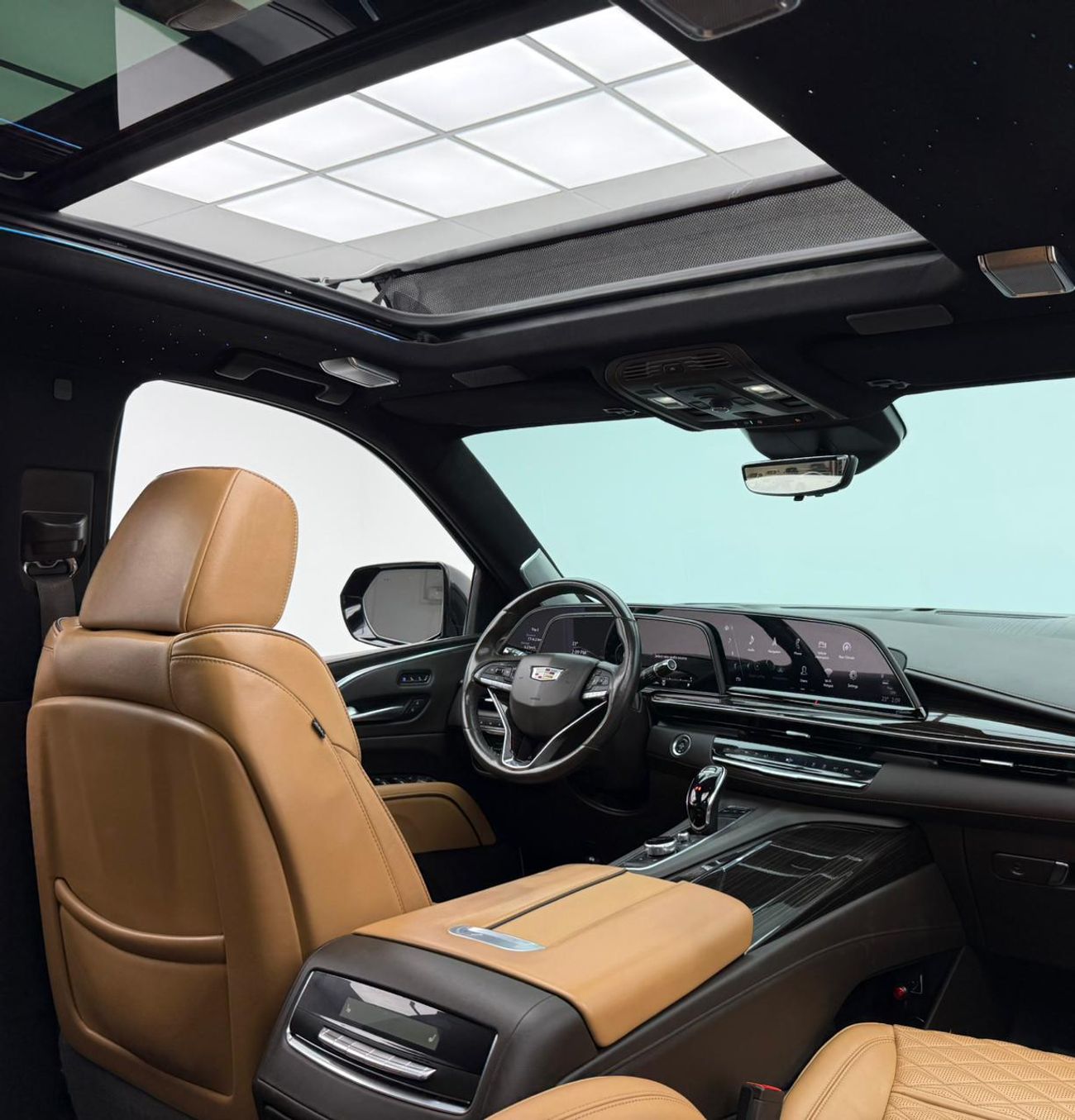 Cadillac Escalade Sport Platinum 6.2L 4WD 2022 Cadillac Escalade Sport Platinum, 07/2027 Cadillac Warranty, 09/2028 Se