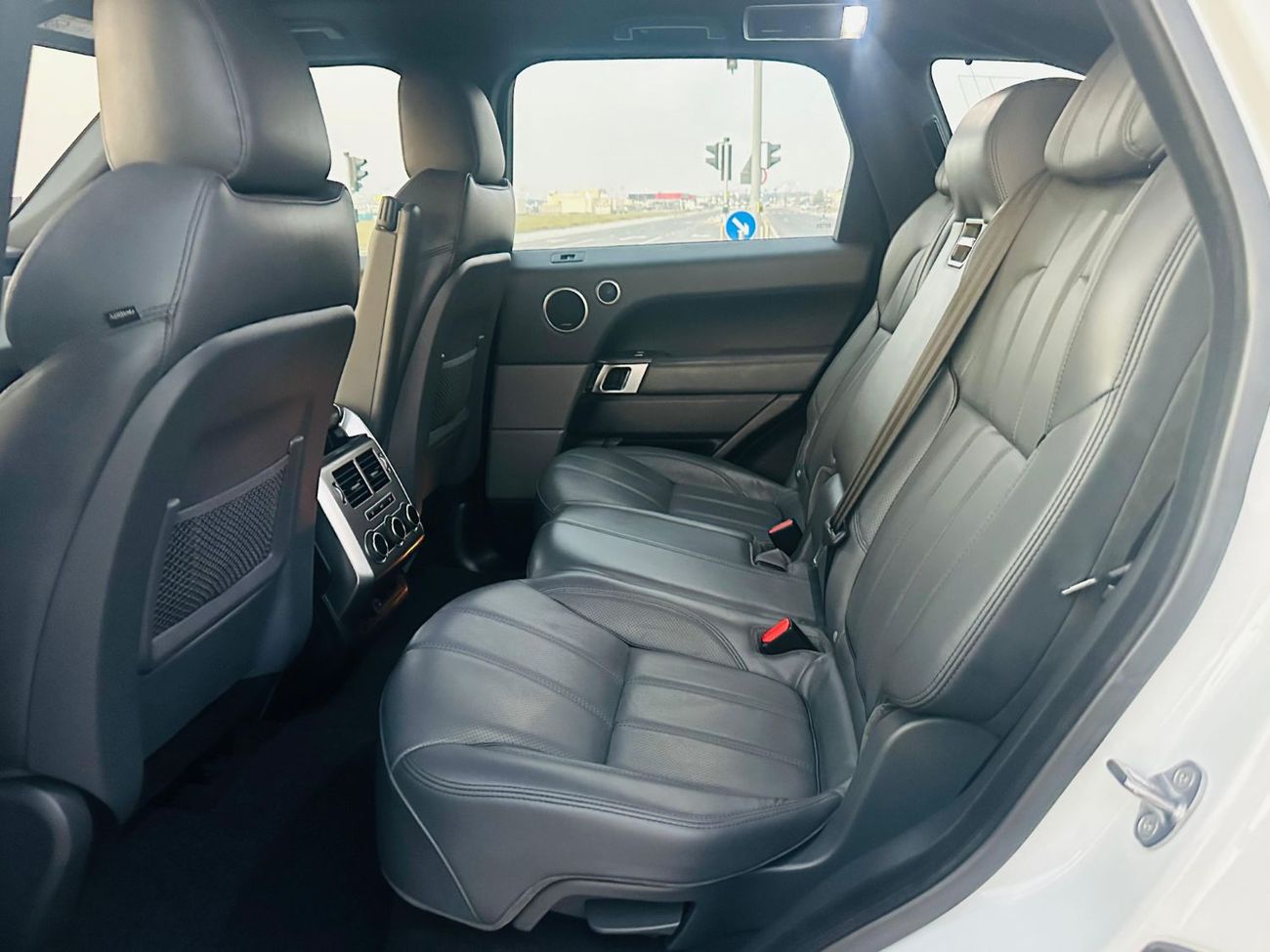 لاند روفر رينج روفر سبورت