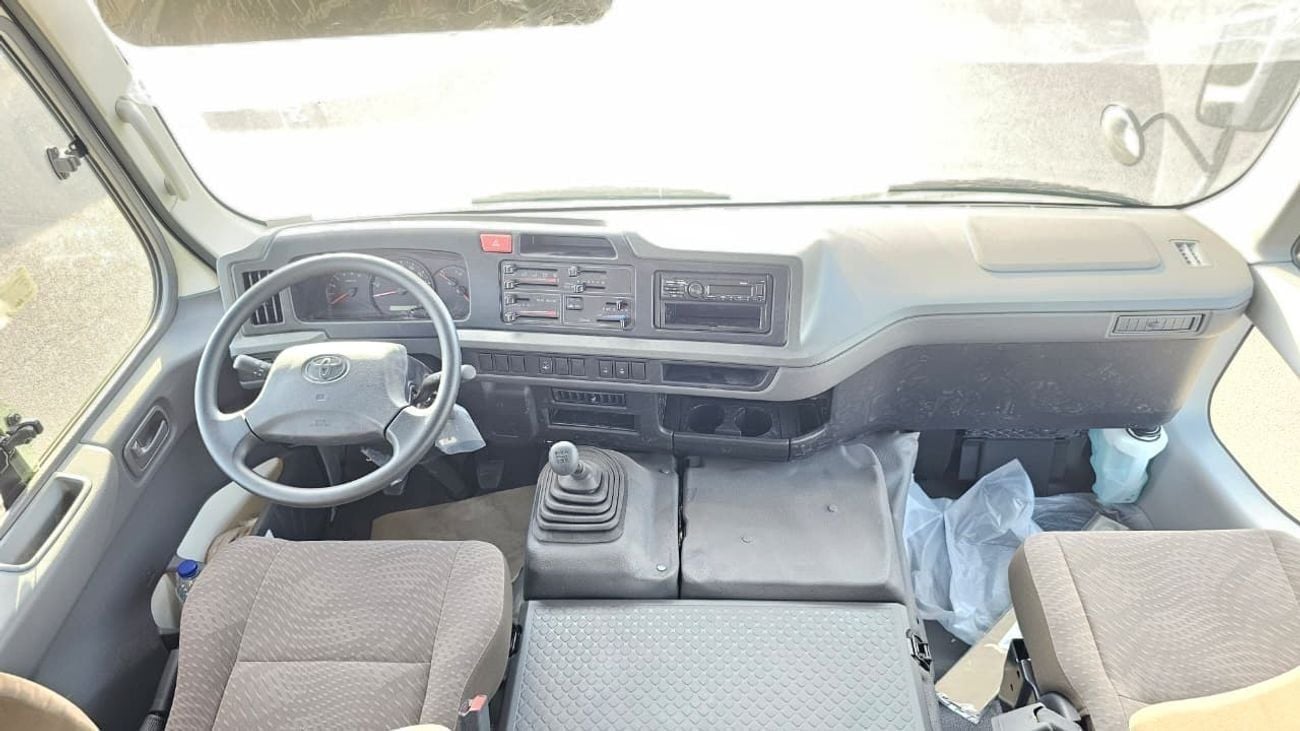 تويوتا كوستر  Toyota Coaster 4.2 DIESEL 23 Seater 2026