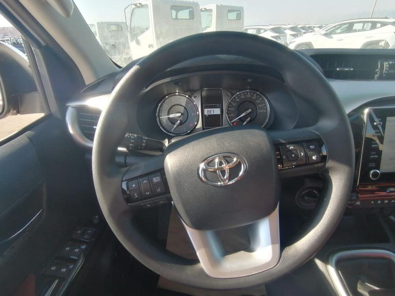 تويوتا هيلوكس Toyota Hilux SR5 2.4L 4*4 Diesel 2025