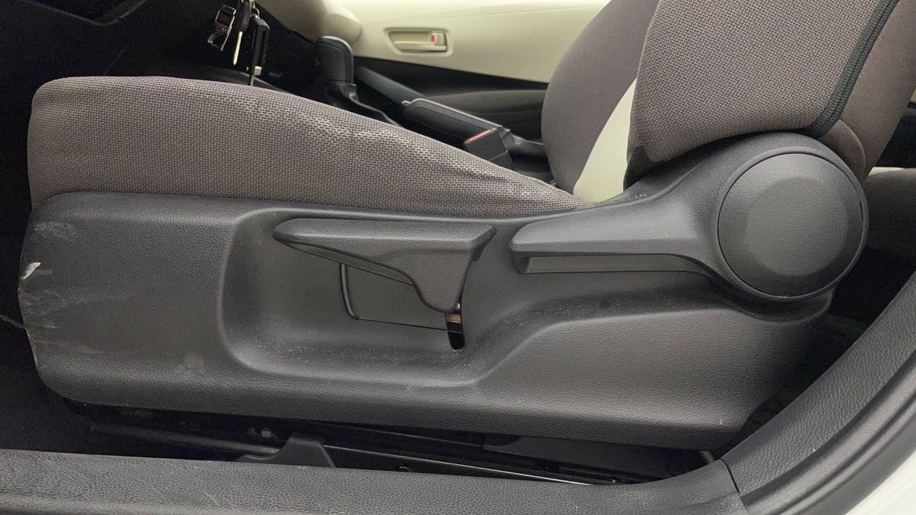 تويوتا كورولا XLI 1.6 | بدون دفعة مقدمة | اختبار القيادة في المنزل