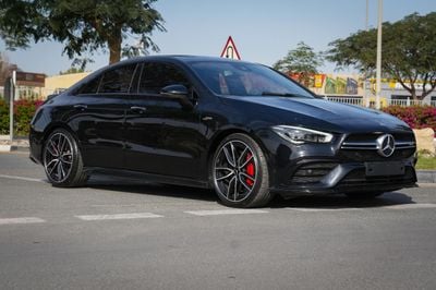 مرسيدس بنز CLA 35 AMG 4MATIC 2021!! GCC SPECS!! LOW MILEAGE!! FULL SERVICE HISTORY FROM THE DEALER