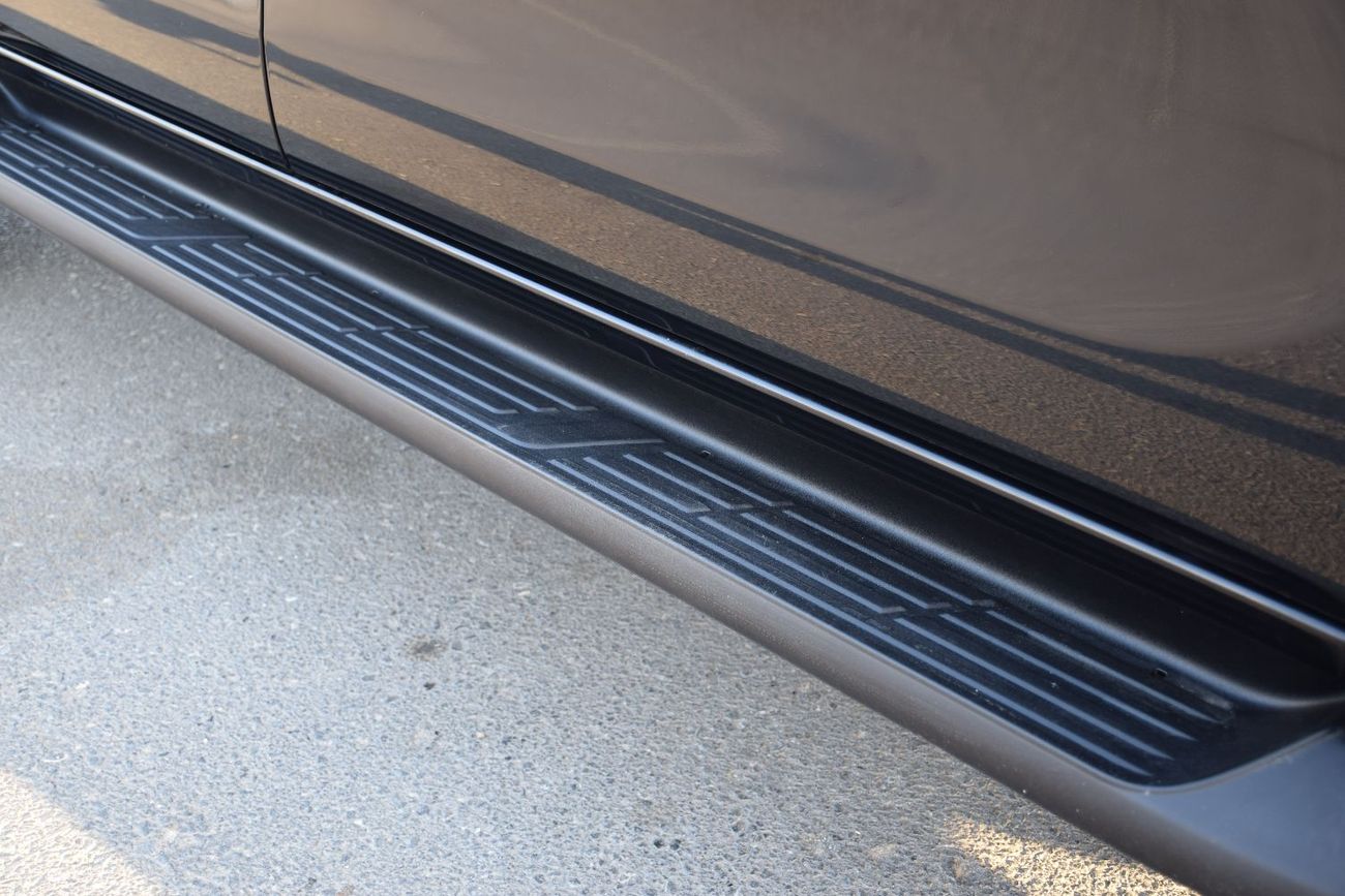 Toyota Hilux ROGUE 4X4 DIESEL FULL OPTION (RHD)