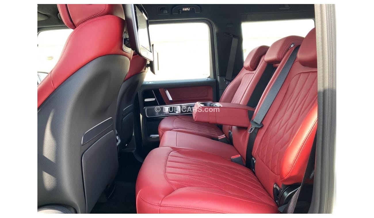 Mercedes-Benz G 63 AMG Double Night Package  Rear Entertainment | Fully Loaded | Under Warranty | GCC