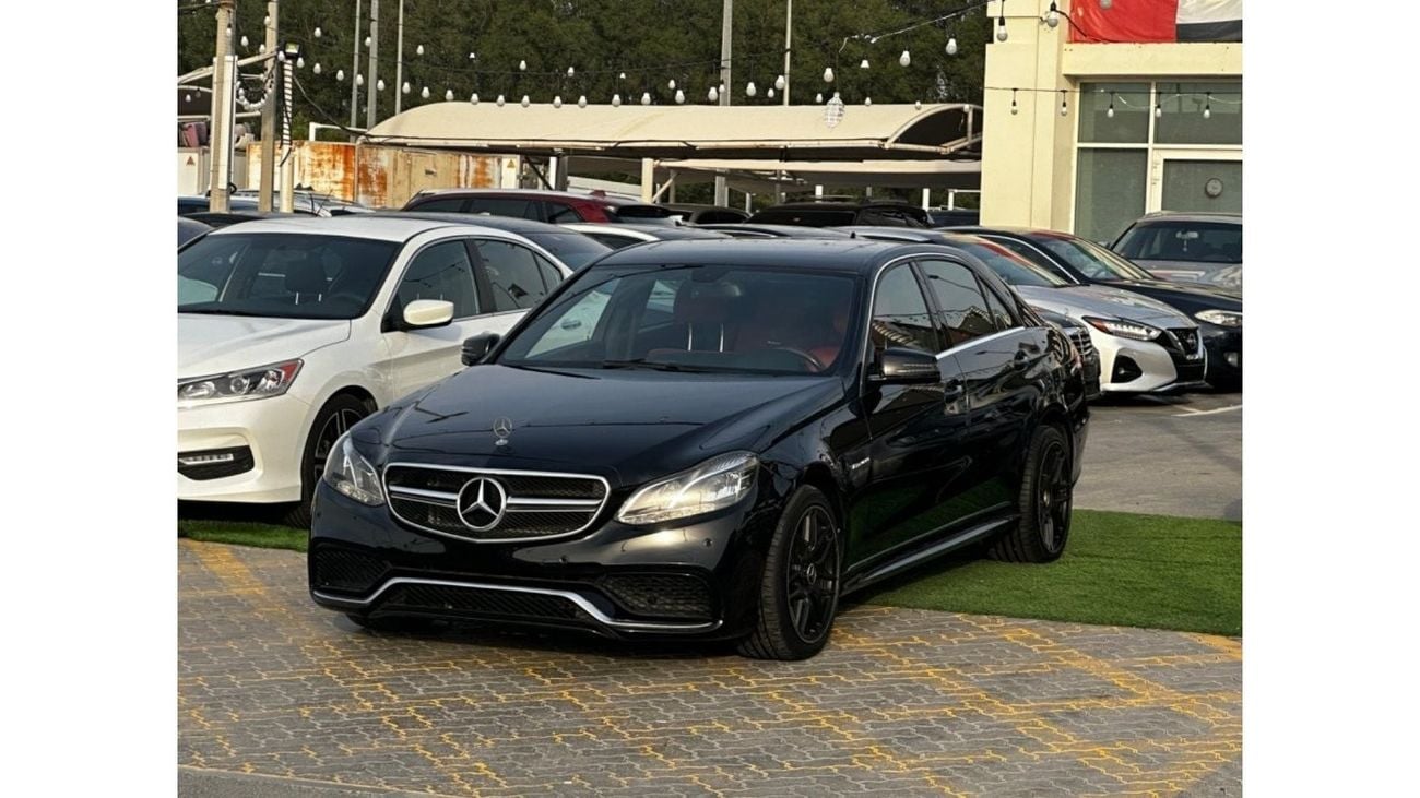 مرسيدس بنز E 350 موديل 2016 حاله ممتازه من الداخل والخارج فل مواصفات فتحه وجلد ومثبت سرعه وتحكم كهربي كأمل ونظام صوت