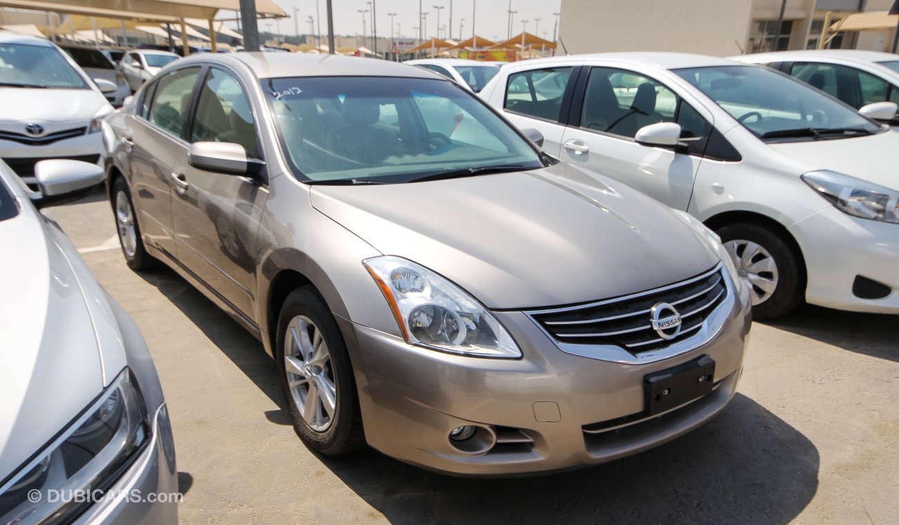 Nissan Altima 2.5S XTRONIC CVT