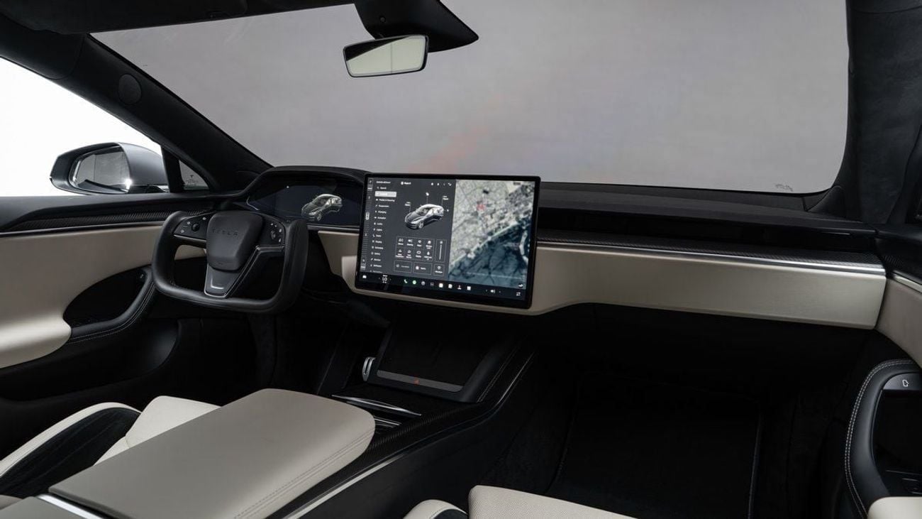 تسلا Model S Plaid - 2024 - GCC - Under Warranty