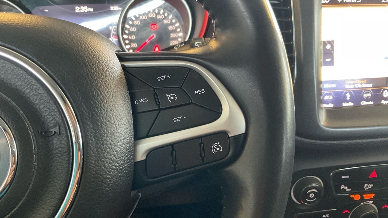 Jeep Compass 2.4 TRAILHAWK 4WD AUTO | Guaranteed Warranty | 0 Down Payment