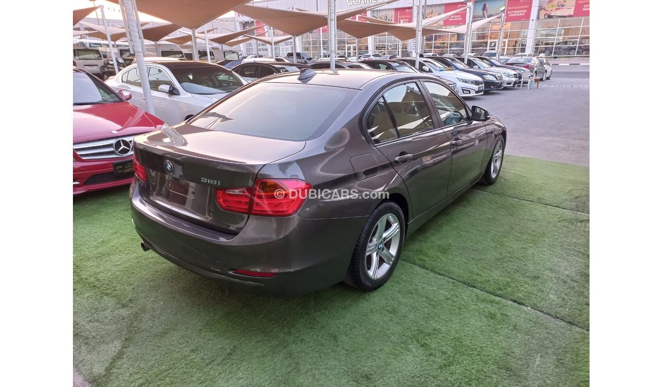 بي أم دبليو 316i موديل 2013  خليجى BM316I لون بنى مثبت سرعة تحكم رنجات بحالة ممتازة لاتحتاج لأى مصاريف