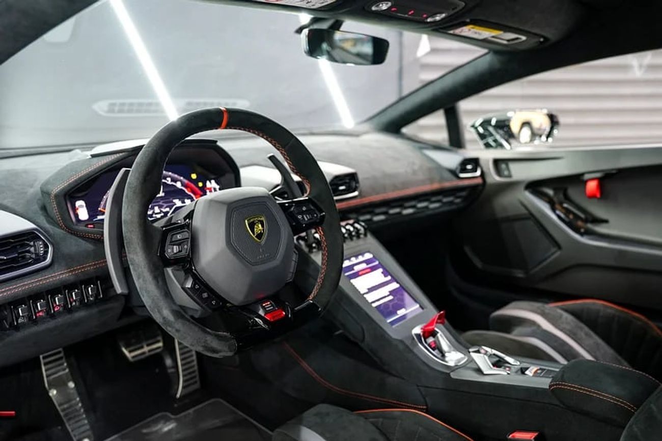 Lamborghini Huracan LP 620-2 Super Trofeo, STO, BRAND NEW, Full Sticker Exterior Pack, Lift System, Apple Carplay, GCC