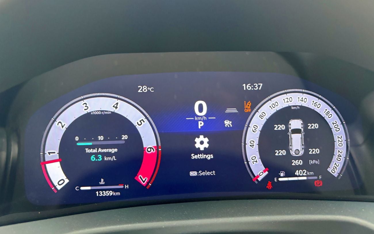 تويوتا لاند كروزر 2025 Land Cruiser VXR 4.0L V6 | 13,500 KM | Single Owner | Al-Futtaim | 80K Service Contract