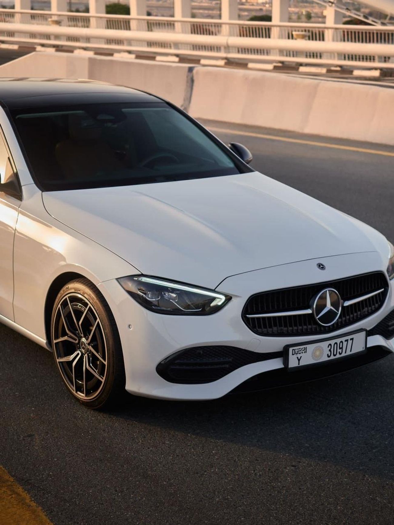 Mercedes-Benz C 200 Premium 2.0L