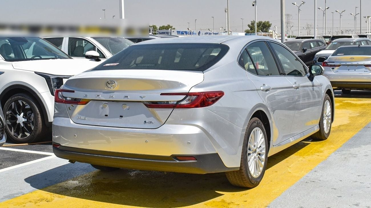 Toyota Camry E-PLUSS  HEV 2.5L Hybrid