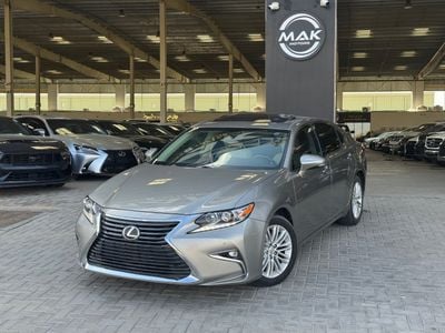 لكزس ES 350 3.5 V6 /PLATINUM COLOR / SCREEN /COOLING AND HEATING SEATS  / IN PERFECT CONDITION