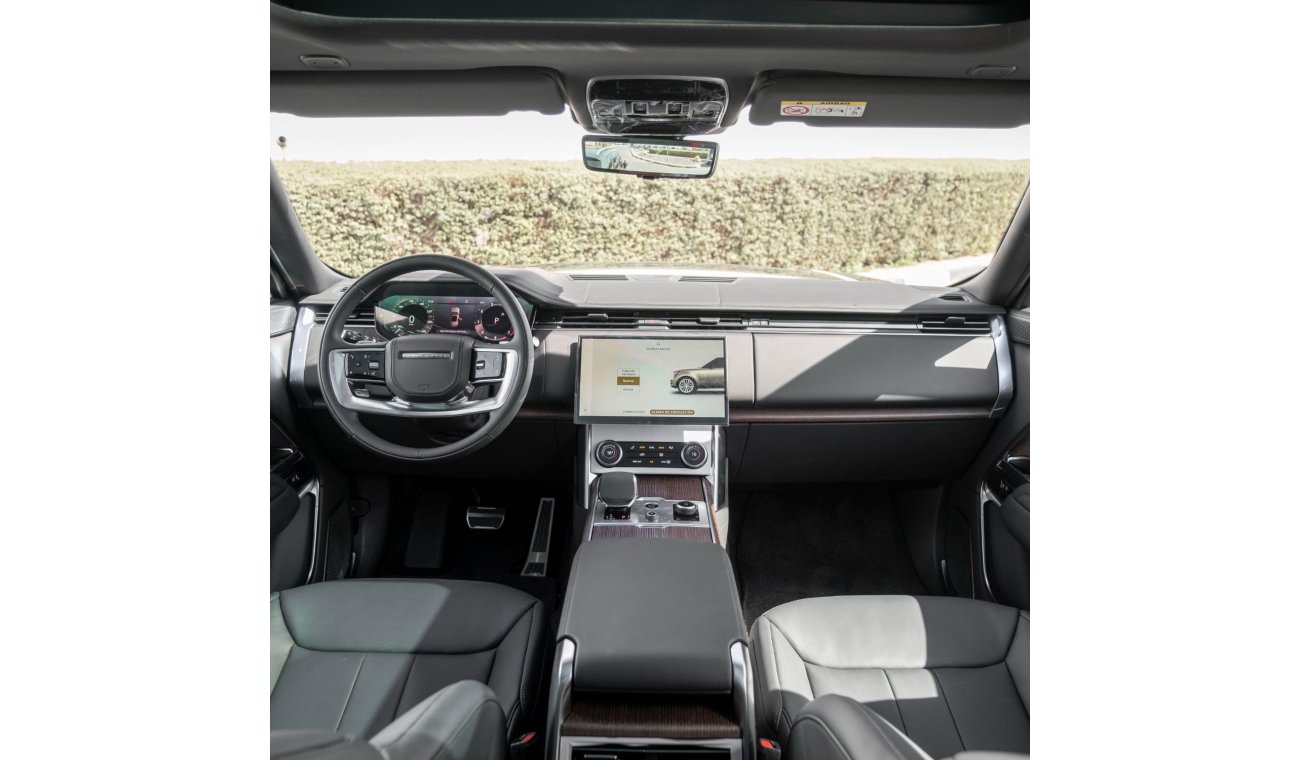 Land Rover Range Rover Autobiography LWB 7 Seats