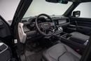 Land Rover Defender P300 90 X-Dynamic