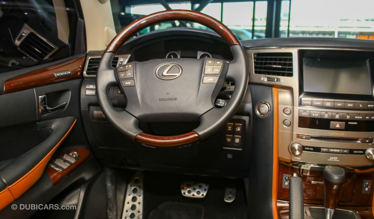 Lexus LX570 S