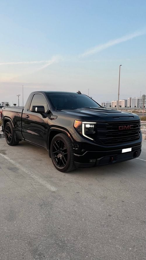 جي أم سي سييرا 5.3L V8 Evlevation Crew Cab (AWD)