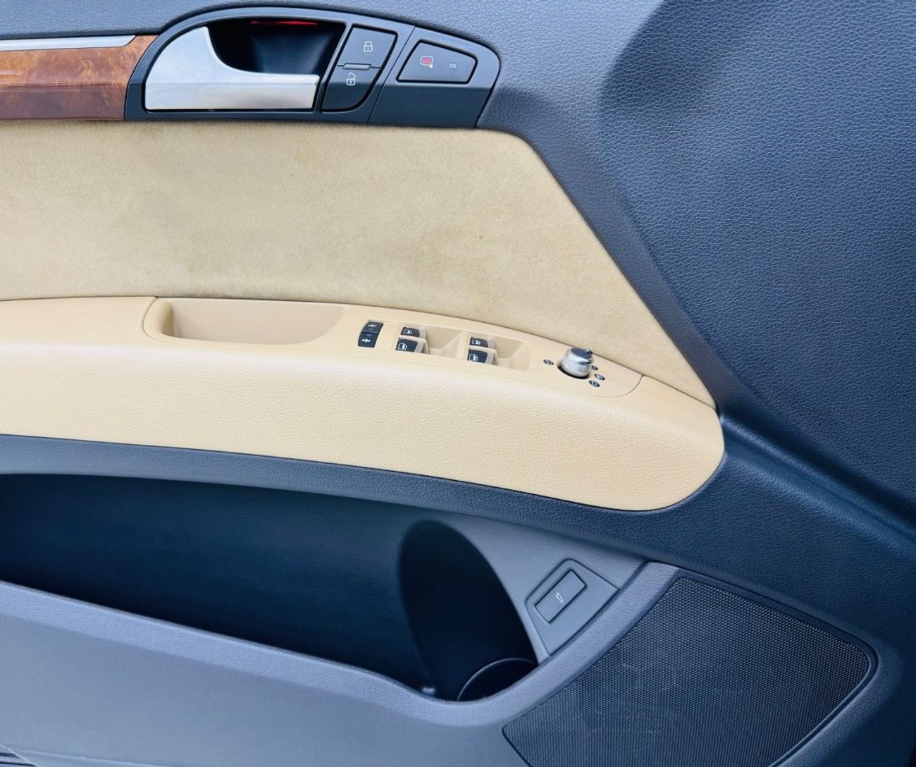 Audi Q7 GCC .. S line .. Full Options .. Perfect Condition .