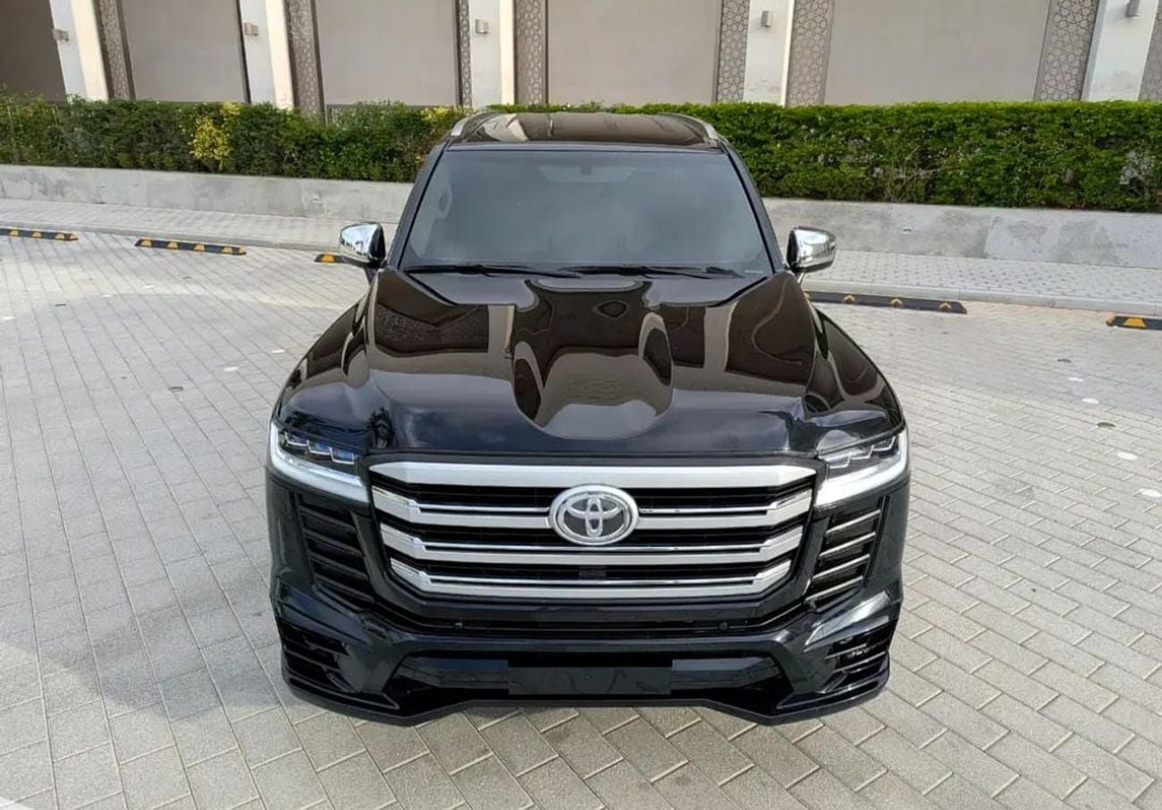 تويوتا لاند كروزر Toyota landcruise GXR 2022MODEL 4.0L v6 petrol Engine 299HP colour Black push start Transmission Aut