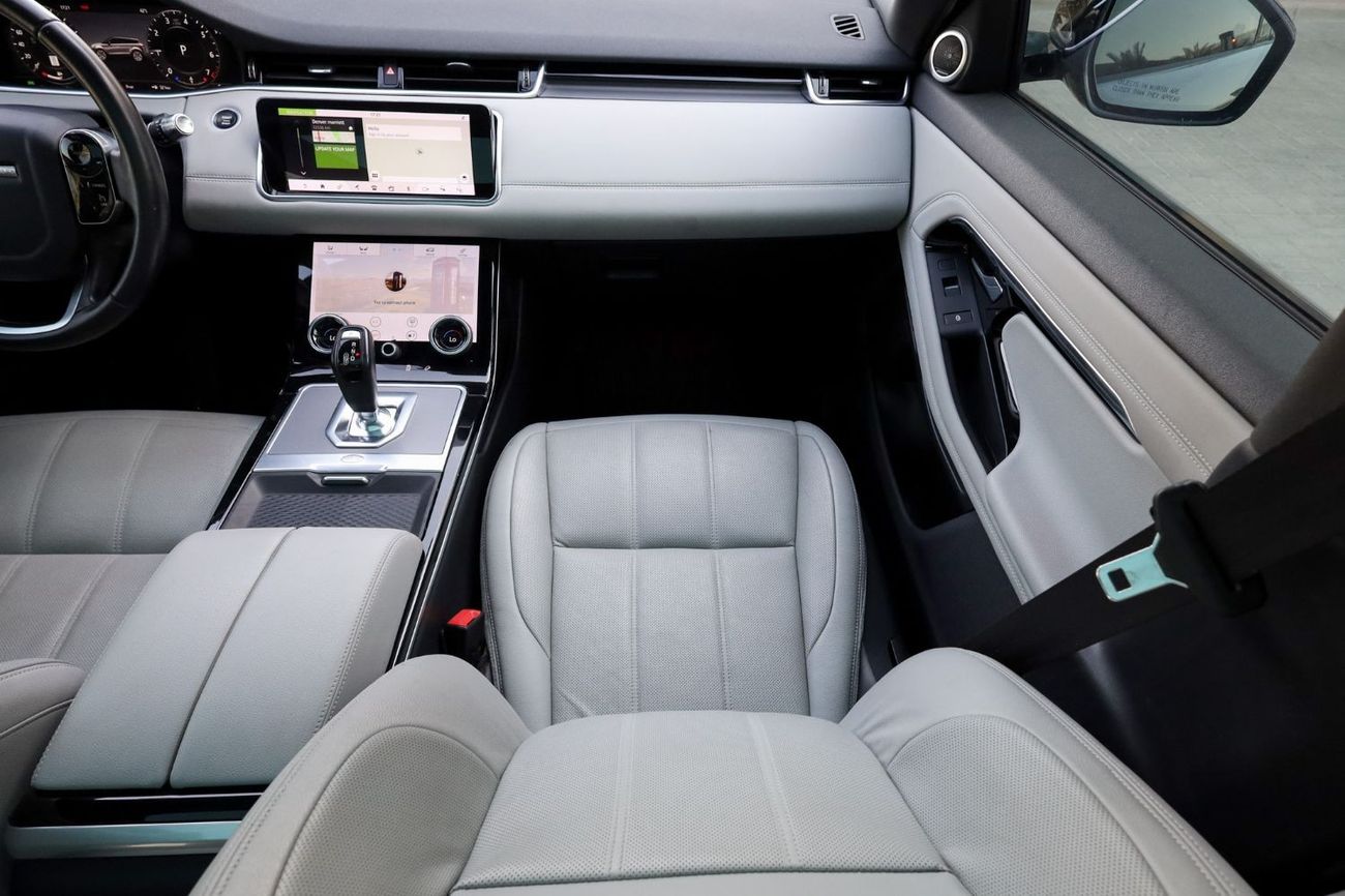 Land Rover Range Rover Evoque Range Rover Evoque P250 SE 2020 American Spec under Warranty with Flexible Down-Payment.