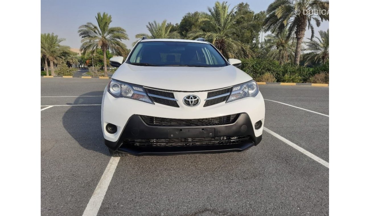 Toyota RAV4 EX Toyota rav_4  (USA-SPEC) 4*4 - 2015- VERY GOOD CONDITION