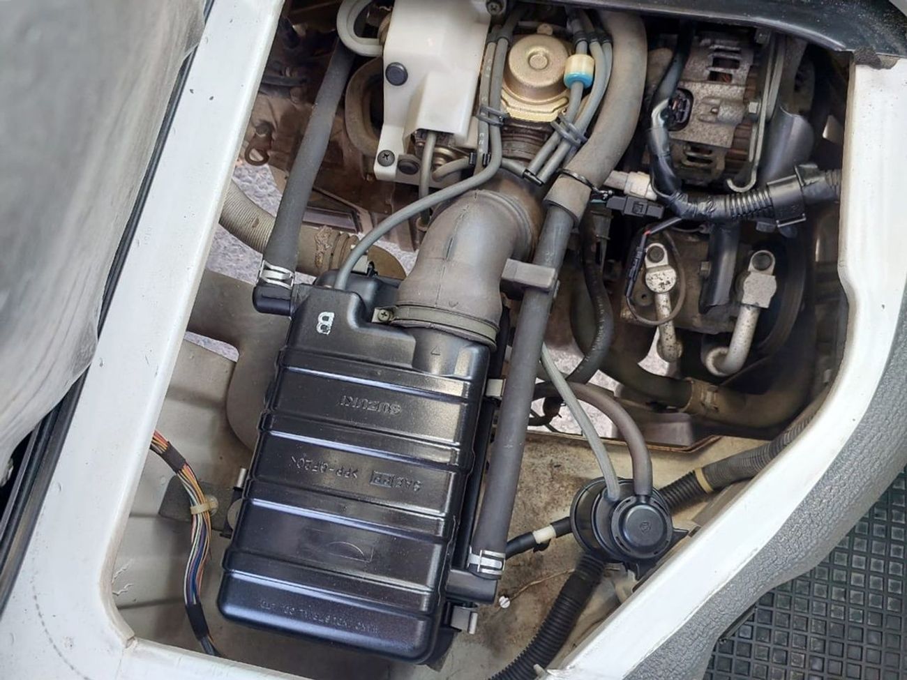 Suzuki Carry SUZUKI CARRY TRUCK PICK UP RHD 1999 MODEL 0.6L PETROL MANUAL(PM04480)