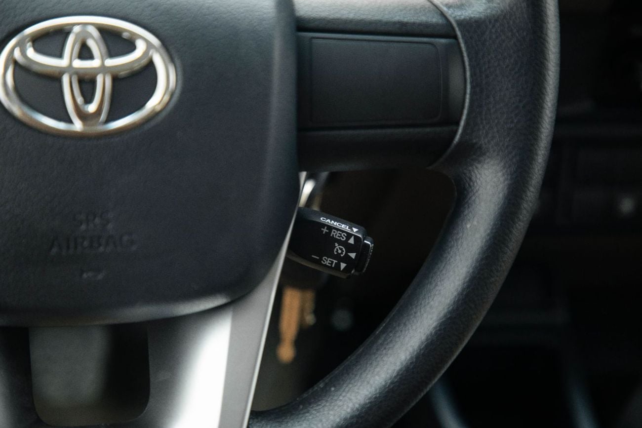 Toyota Land Cruiser 70 LC76 LX Hardtop 2.8L - White Inside Saddle Tan | Export Only