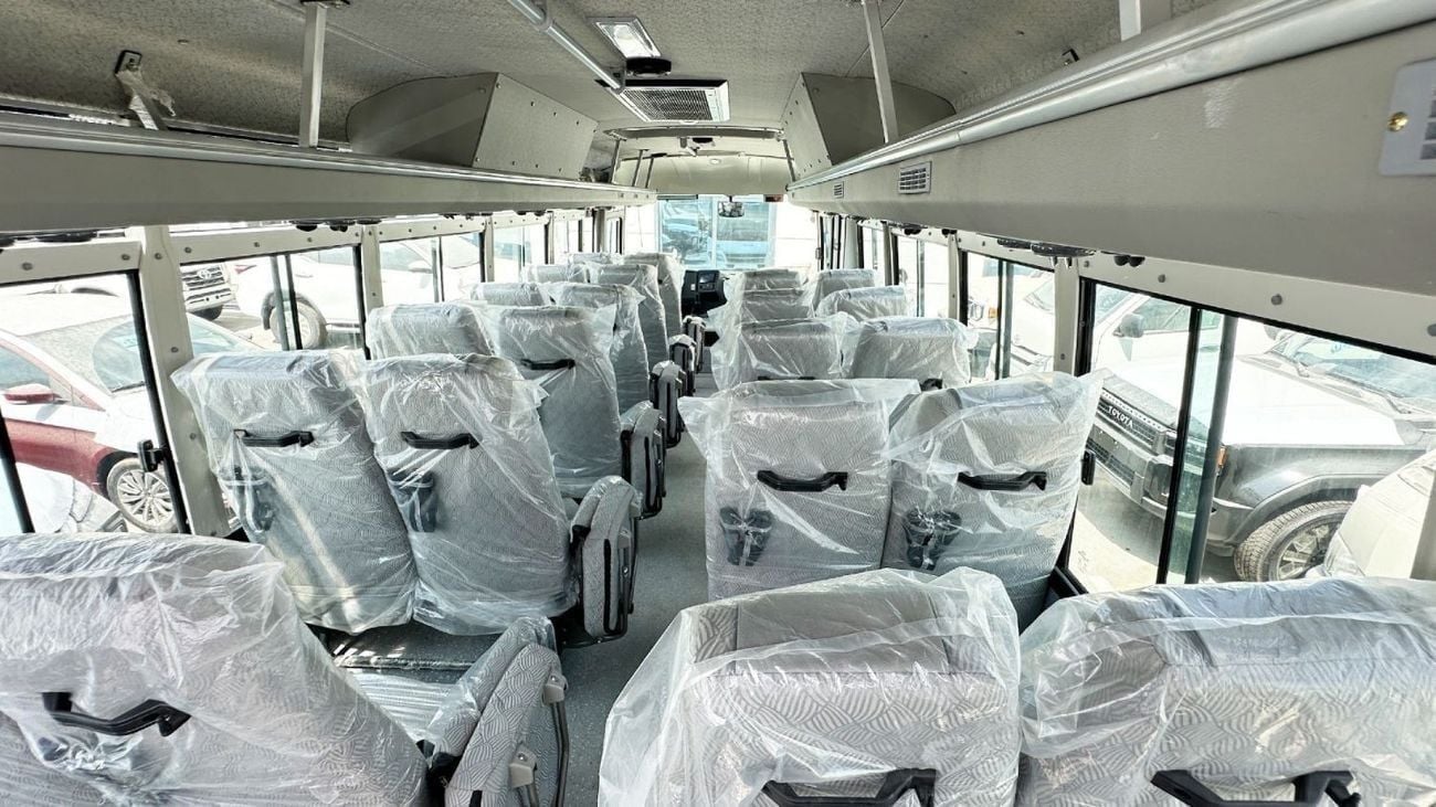 إس إم إل إيسوزو S7 بس SML-Isuzu S7 Bus 3455cc 35 SEATER AC Diesel MT