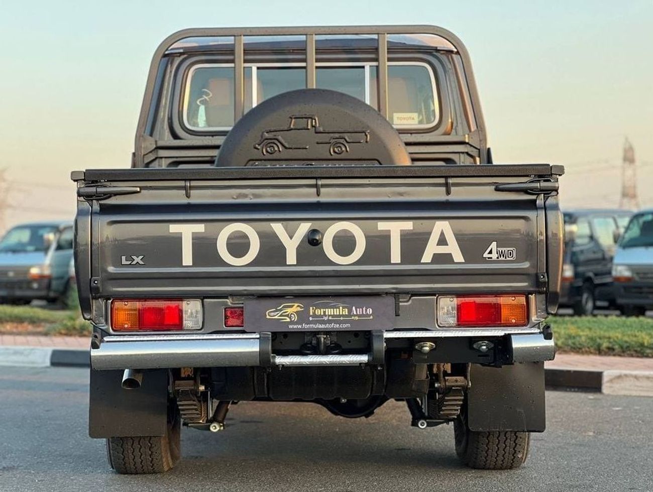 Toyota Land Cruiser Pick Up LC79 D/C 2.8L DSL A/T  // 2024 // FULL OPTION WITH RADAR , LED LIGHT , DVD & BACK CAMERA // SPECIAL