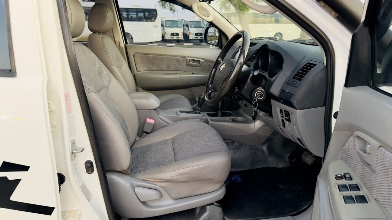 Toyota Hilux DOUBLE CABIN | PREMIUM ARB BULL BAR INSTALLED | 3.0L DIESEL | RHD | 2011 | AIR SNORKEL