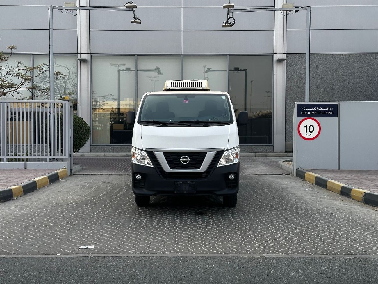 Nissan Urvan Panel Van Std GCC VAN CHILLER