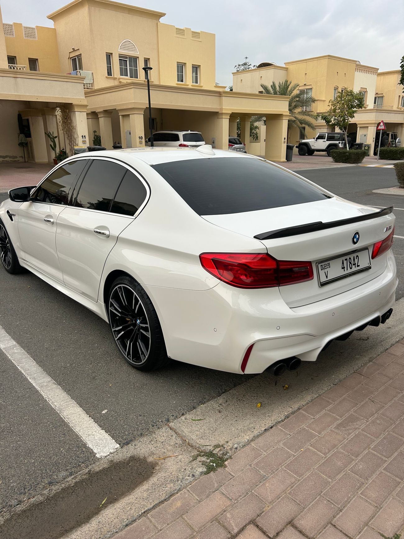 بي أم دبليو M5