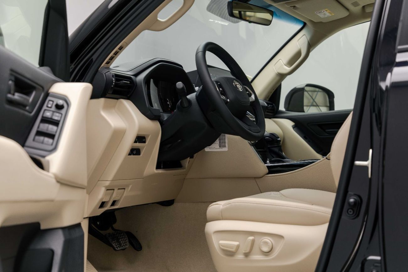 Toyota Land Cruiser GXR4 4.0L - Attitude Black Inside Beige | Export Only