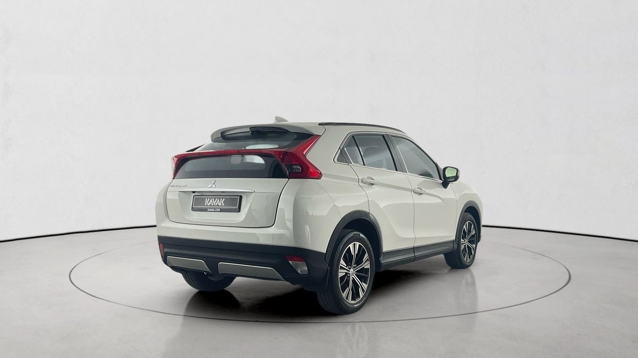 ميتسوبيشي إكلبس كروس GLS MIDLINE 1.5 GLS MID LINE RED | شامل الضمان | 0 ﺪﻔﻋﺓ ﺃﻮﻟﻯ